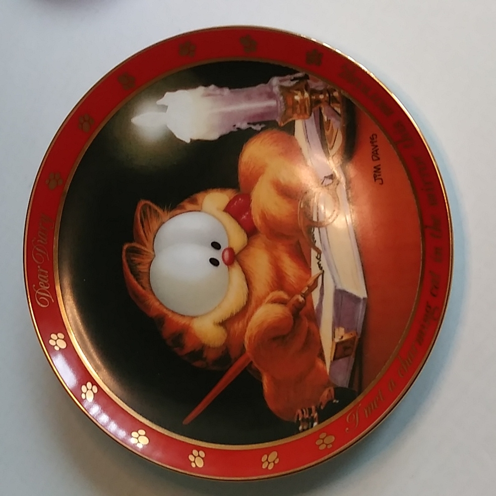 Garfield Plate Collectible